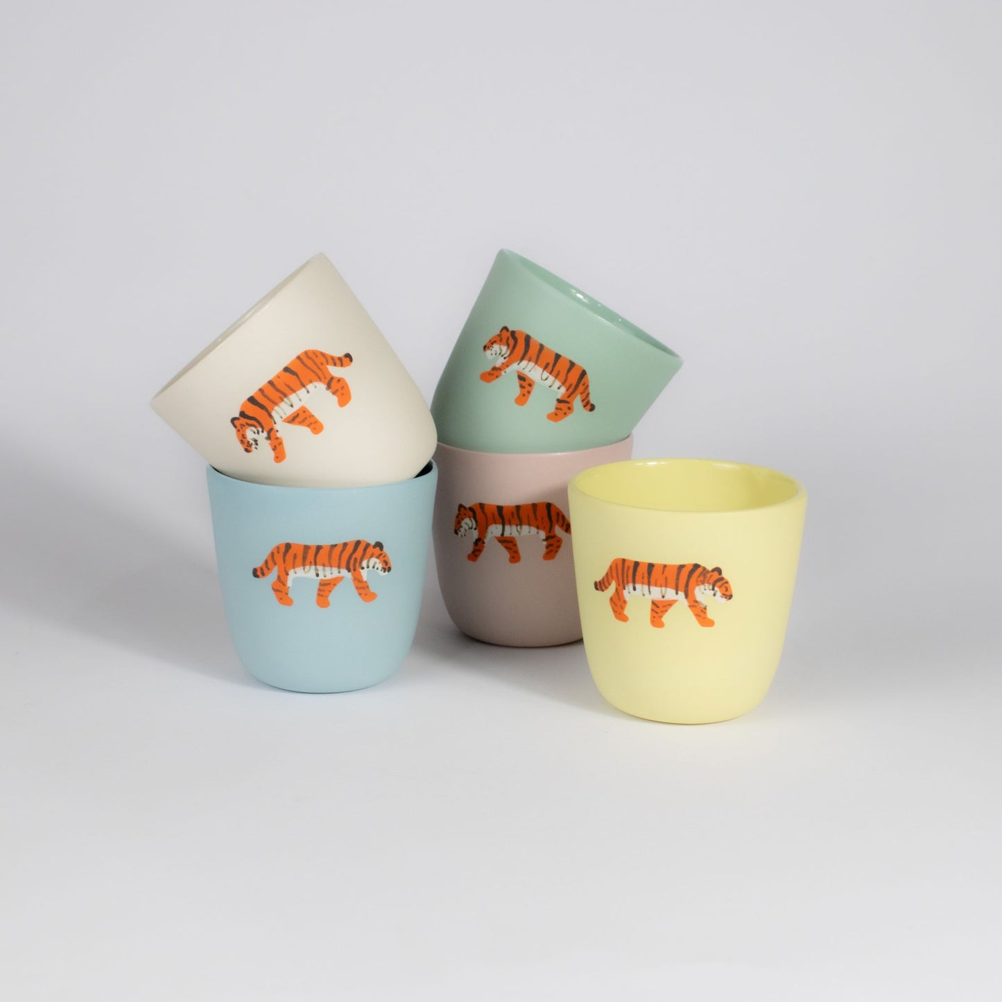 Tiger Medium Cup Beige