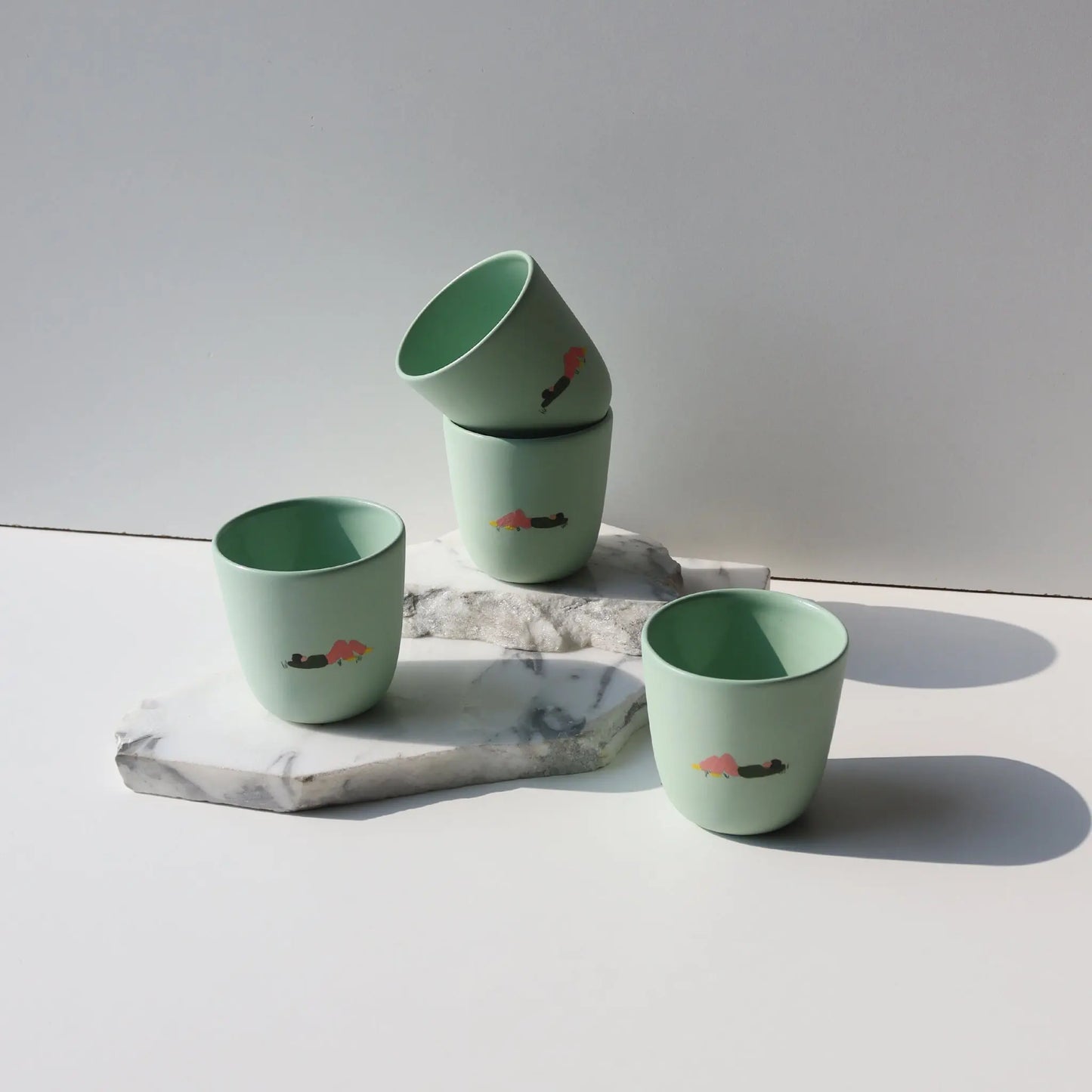 Skygazing Medium Cup Pistachio Top Top