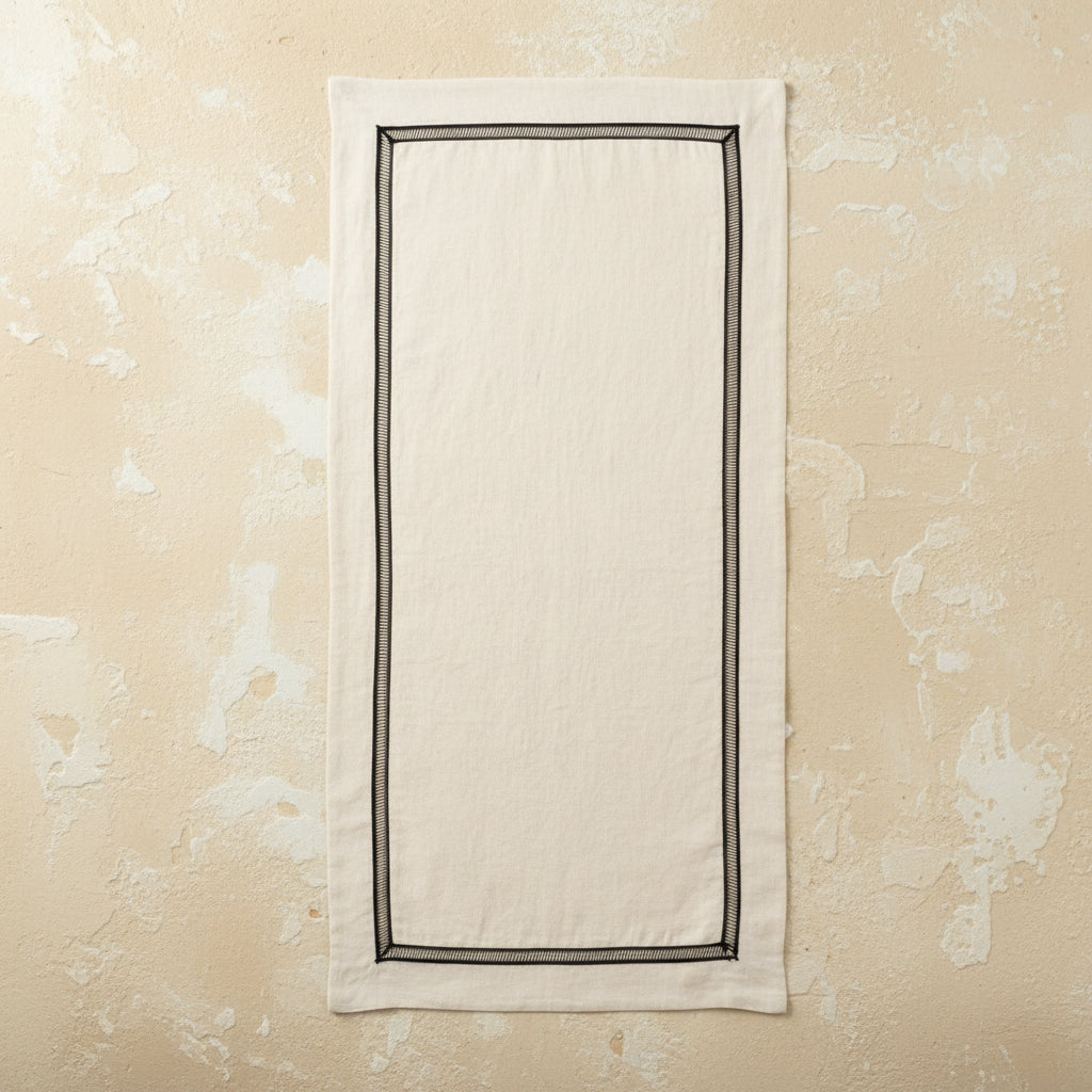 Table Runner Beige with Black Colber Lace
