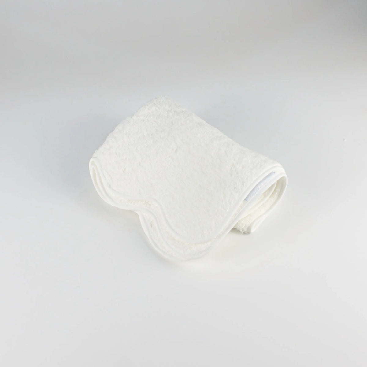 Guest Towel Scallop Cairo White - Pieces SA