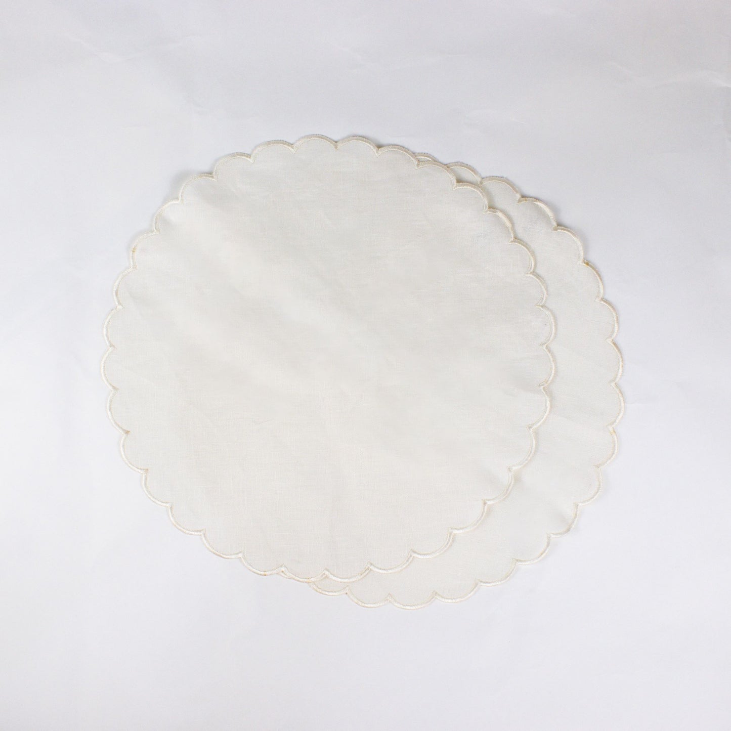 Linen Tray Cloth with Timeless Charm Set of 2