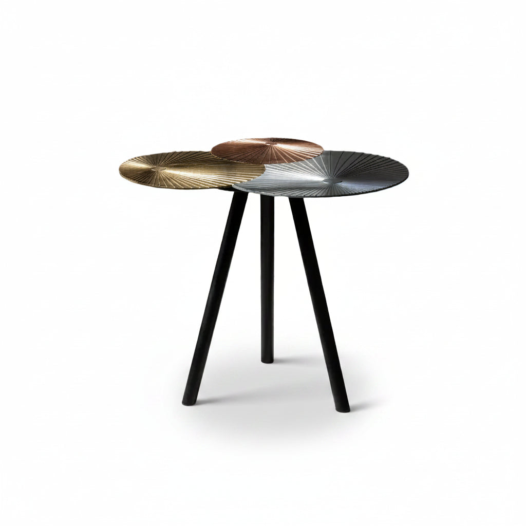 لفافة سلكية خارج مركز الطاولة