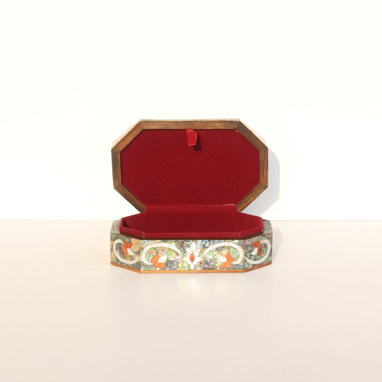 Open Wooden Jewelry Box Sadaf Floral Engraved with red velvet interior and mother of pearl inlay design.