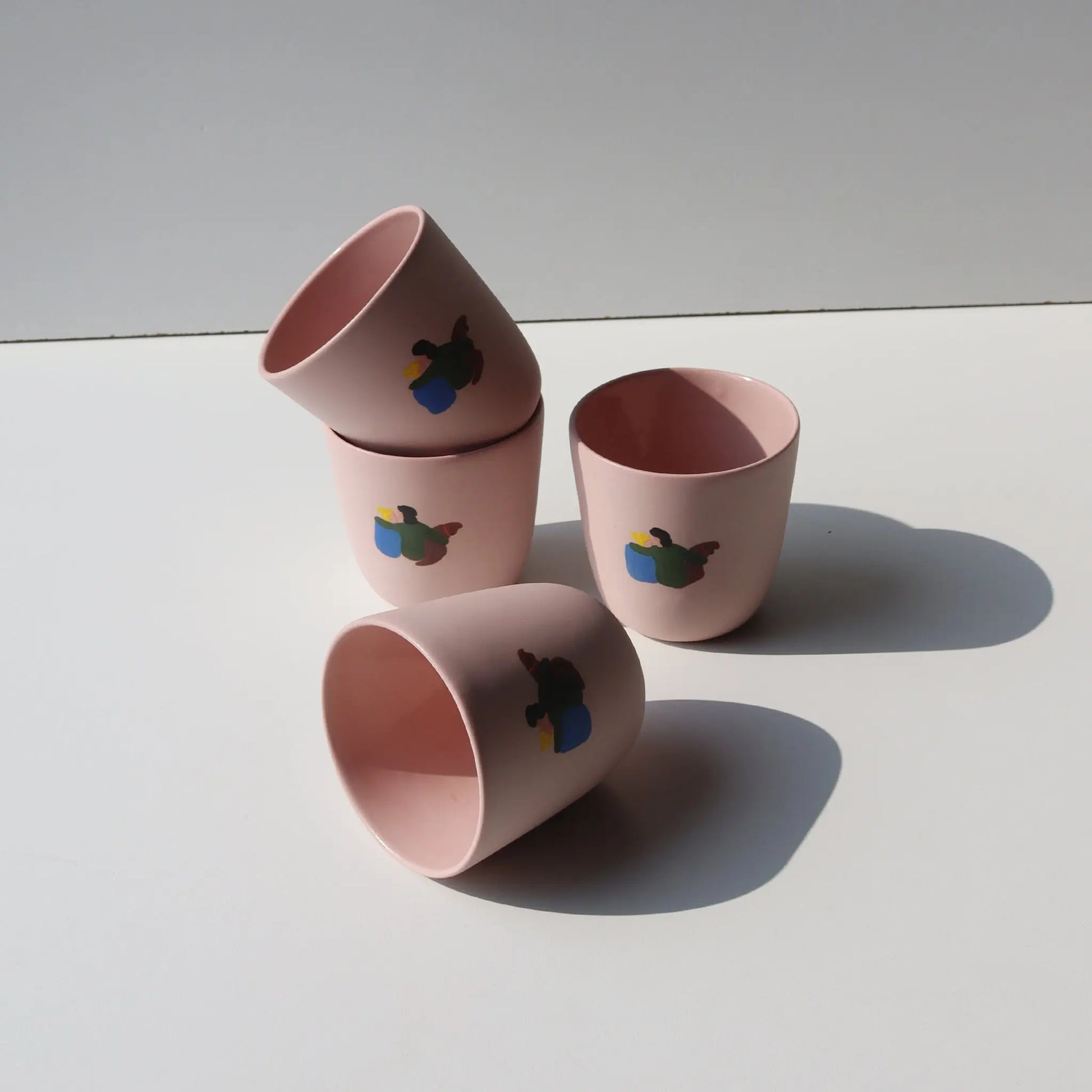 Family Medium Cup Pink Top Top