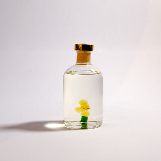 Memories  Flower Diffuser Cedar