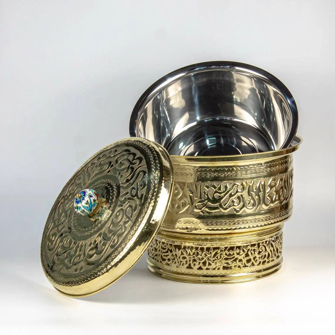 طقم سخان نحاس ذهبي ايشاني