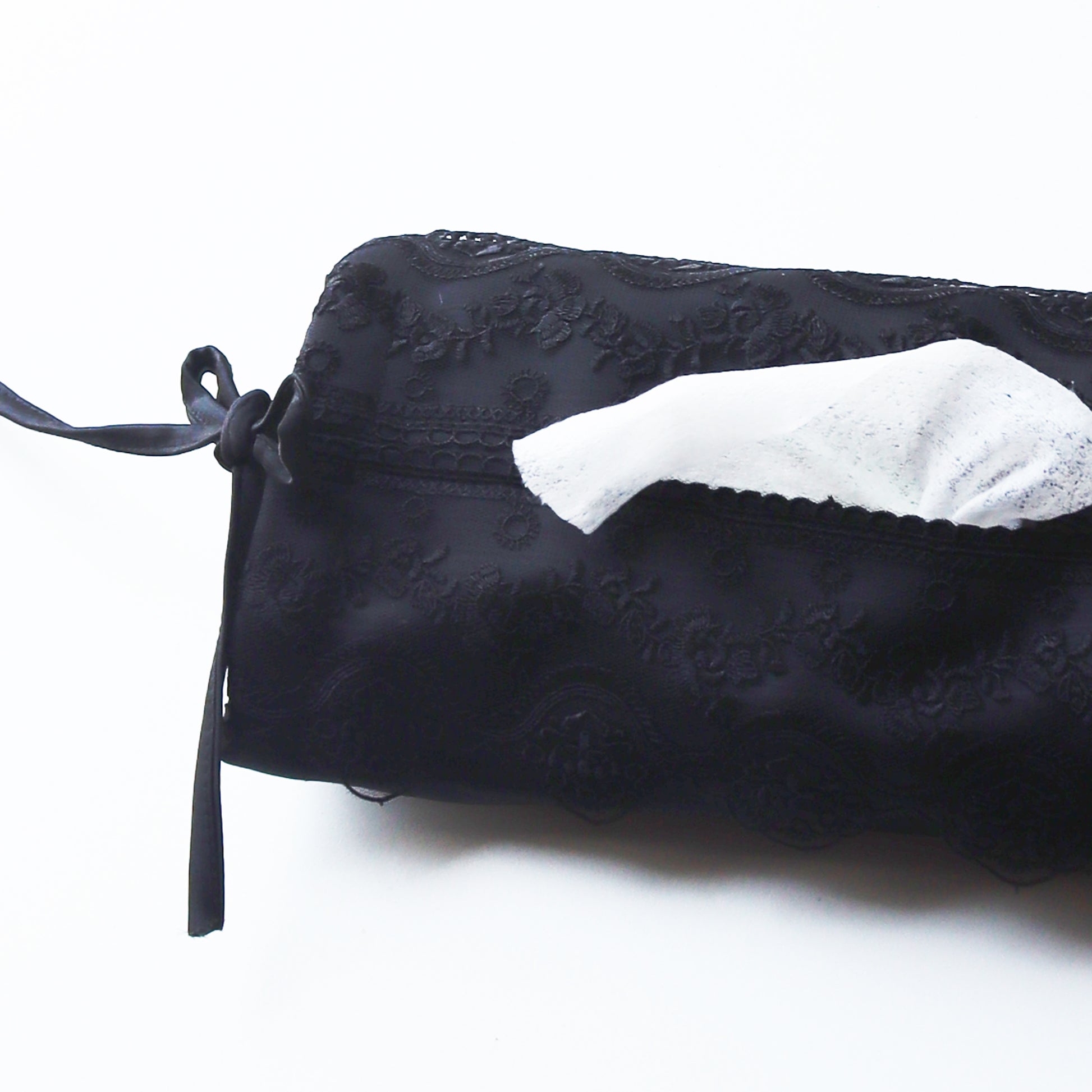 Soft Tissue Cover Black with Black Lace - Pieces SA