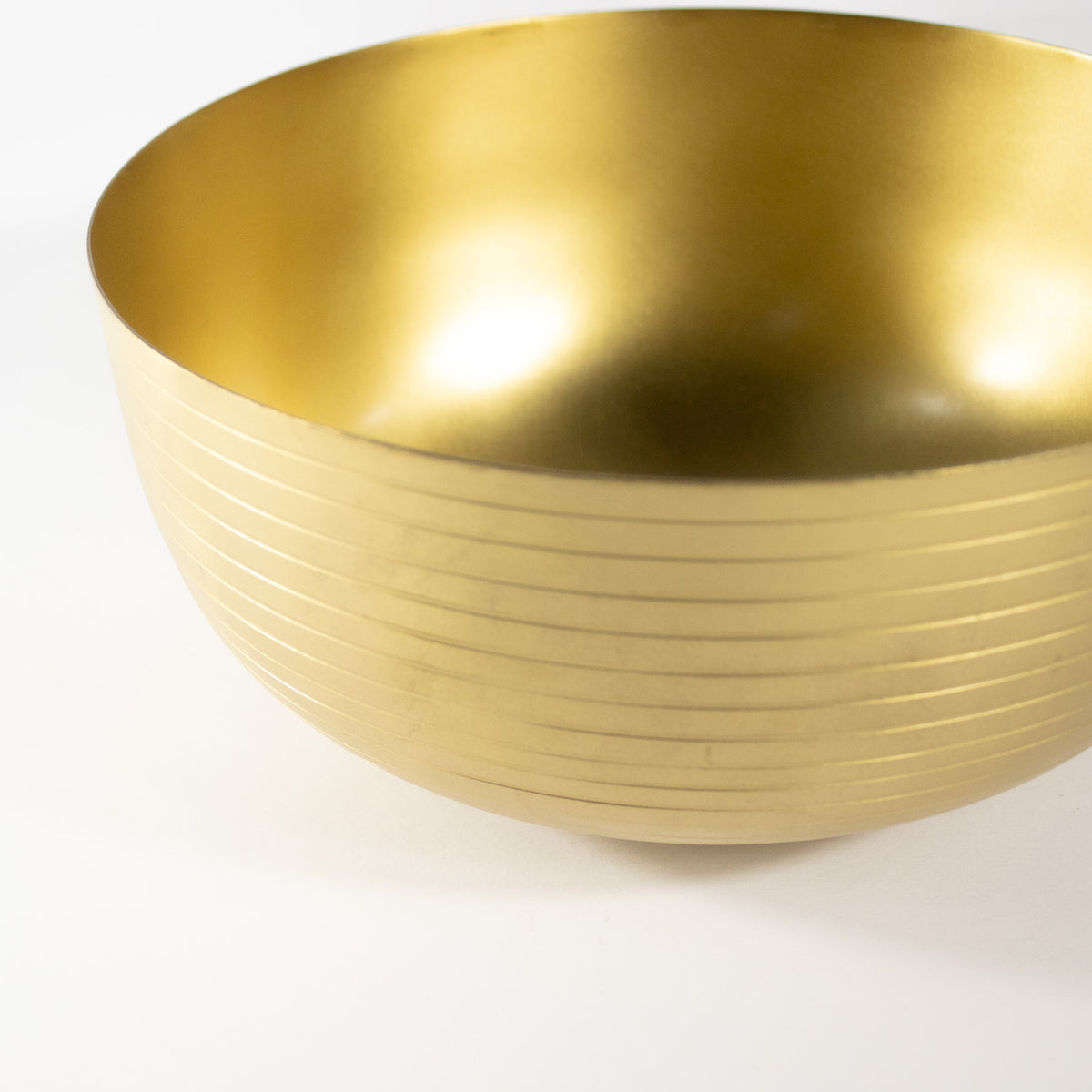 Bowl Horizontal Lines