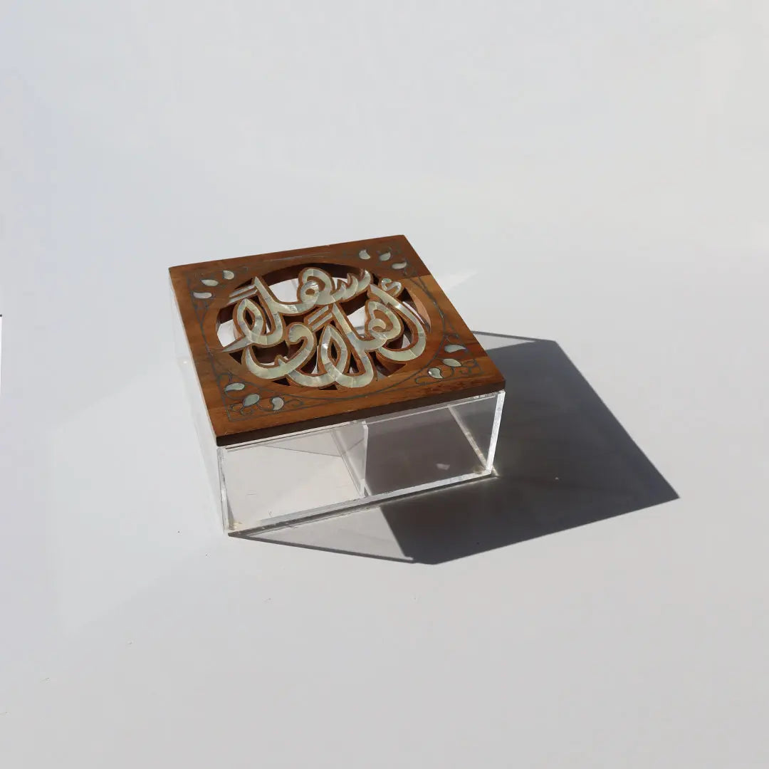 Wood with Sadaf Engraved Plexi Box - Medium Kanzaman