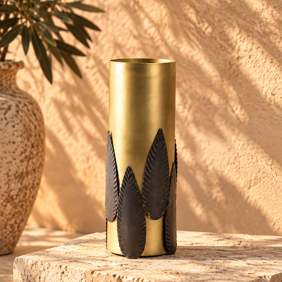 Vase Modern Ashoka