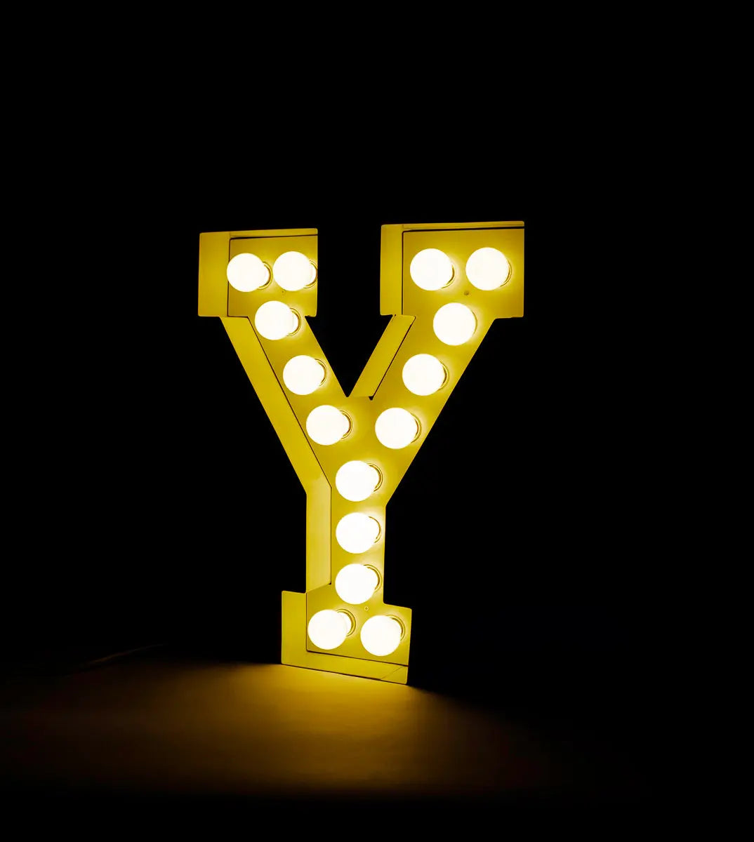 Vegaz Metal Letter Y - Pieces SA