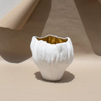 Load image into Gallery viewer, Ceramic Vase Gold White Medium
