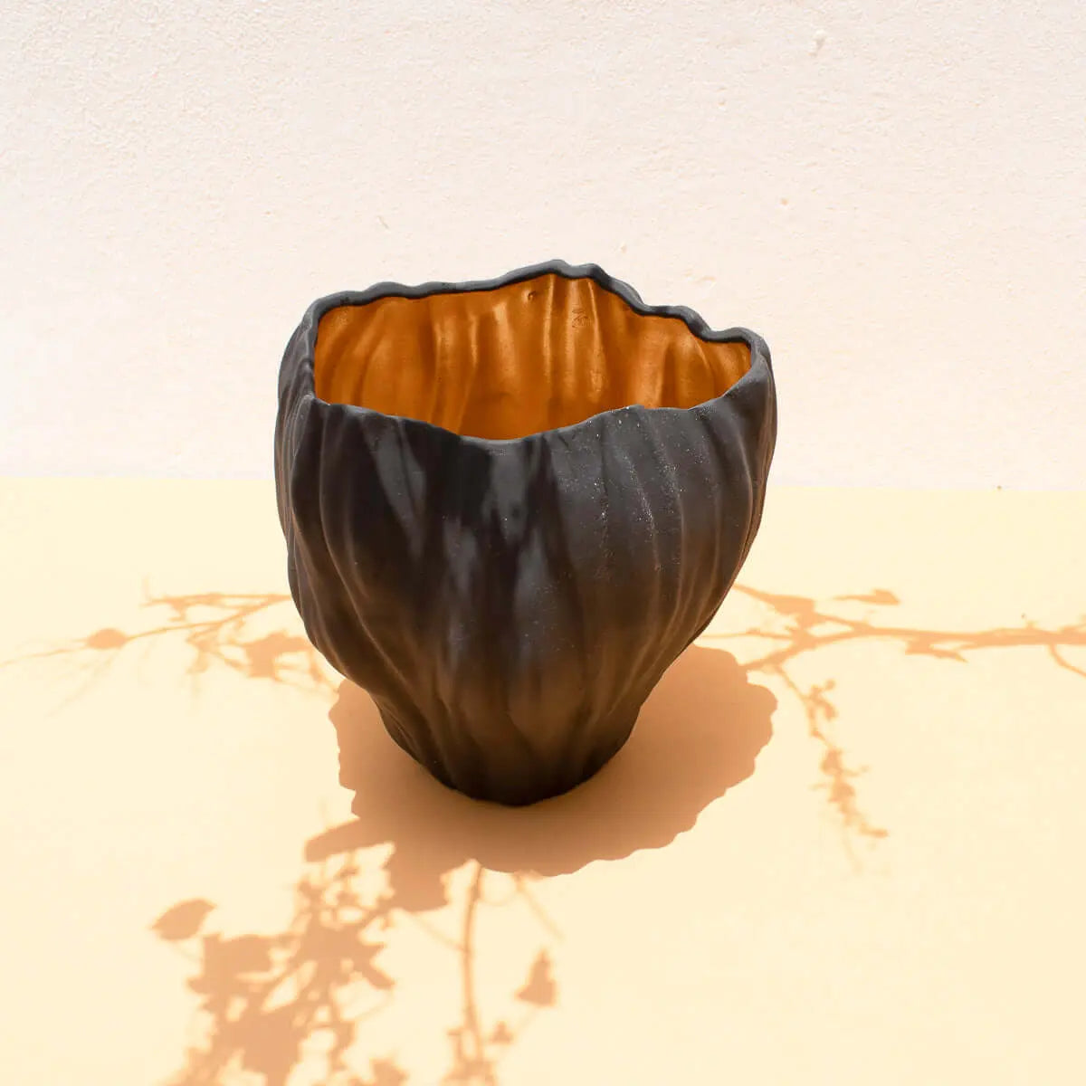 Ceramic Vase Gold Black Medium - Pieces SA