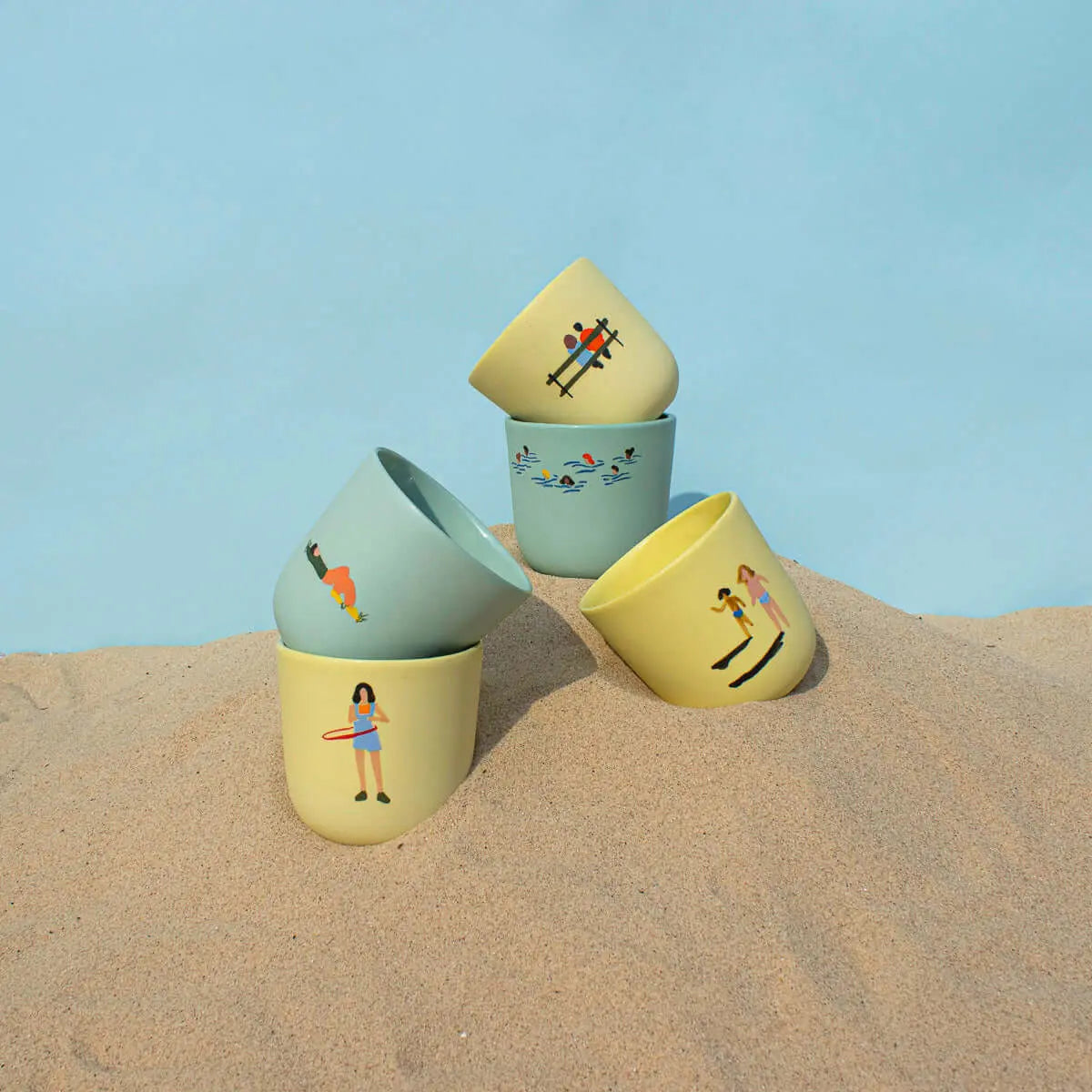 Swimmers Medium Cup Pistachio Top Top