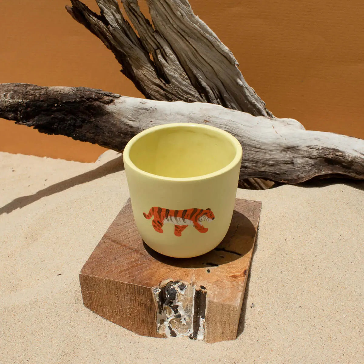 Tiger Medium Cup Yellow Top Top