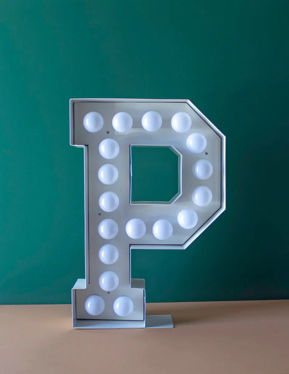 Vegaz Metal Letter P - Pieces SA