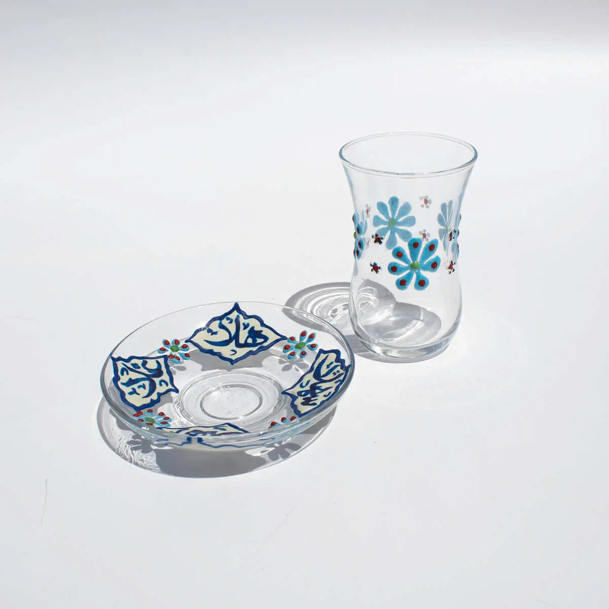 Mina Floral Design One Tea Glasses with Coasters - Pieces SA