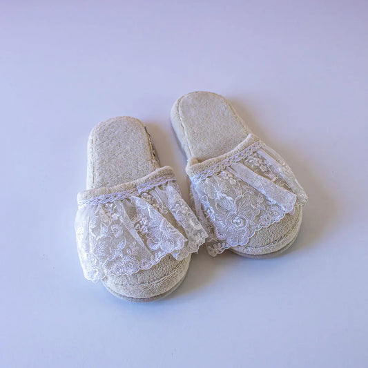 Slipper Daisy Ecru Lace - Pieces SA