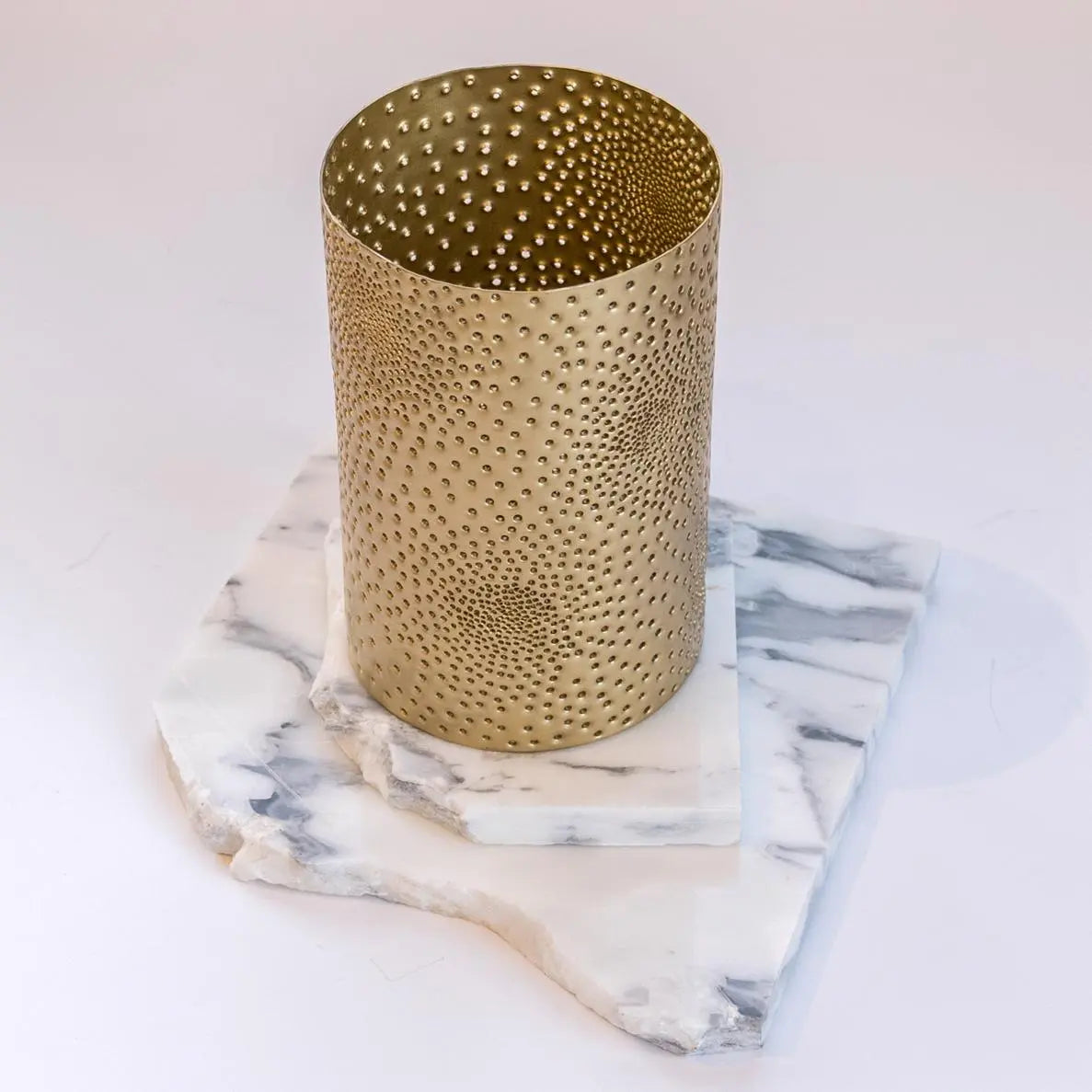 Lantern Exploded Dots Devi