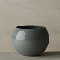 Load image into Gallery viewer, W.Dark Porcelain Mug
