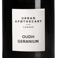 Load image into Gallery viewer, Oudh Geranium Luxury Candle Small
