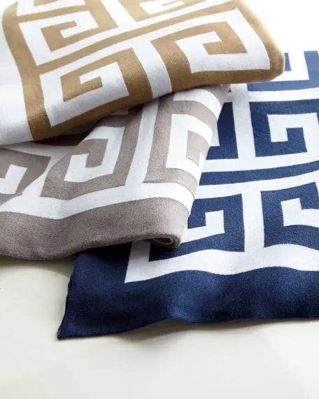 Arcadia Lap Throw Navy/White Furniture Pieces 