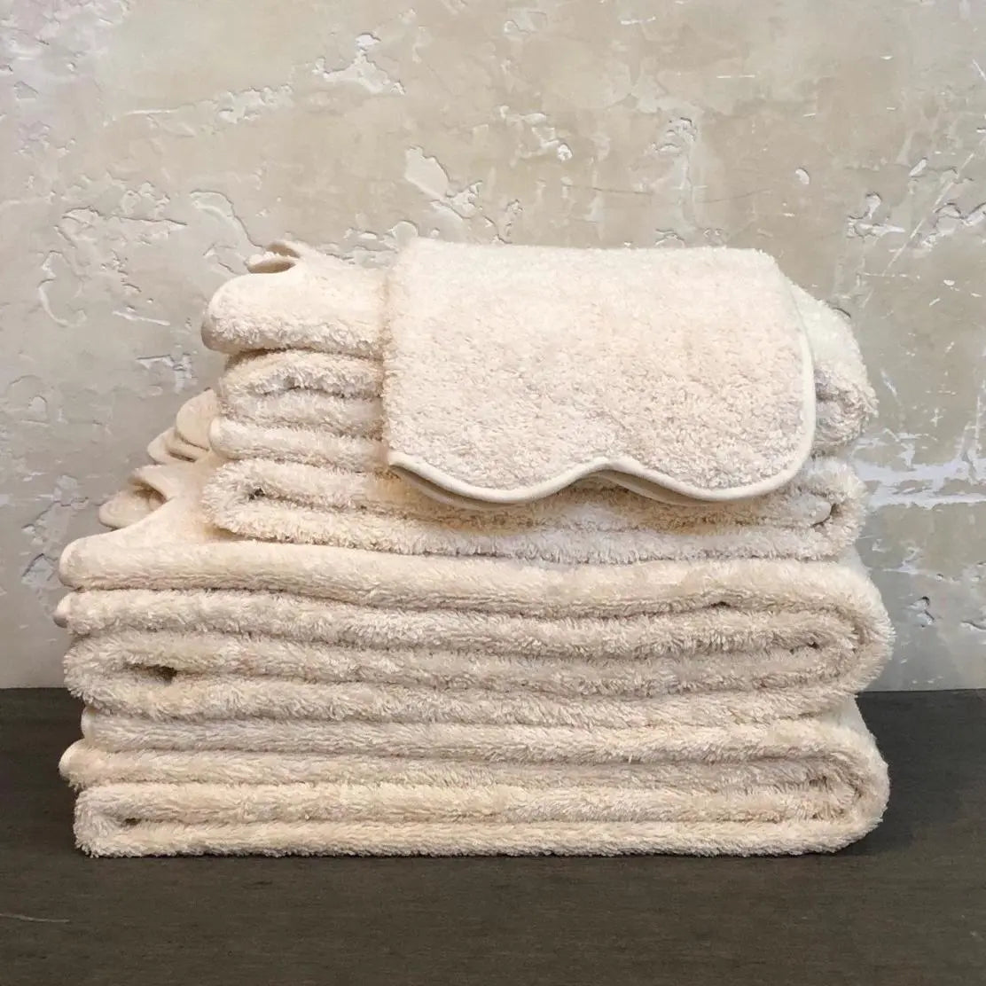 Bath Towel Scallop Cairo Ivory Accessories Pieces 