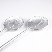 Load image into Gallery viewer, Serving Set Leaf Embossed Matte Silver Accessories Pieces 
