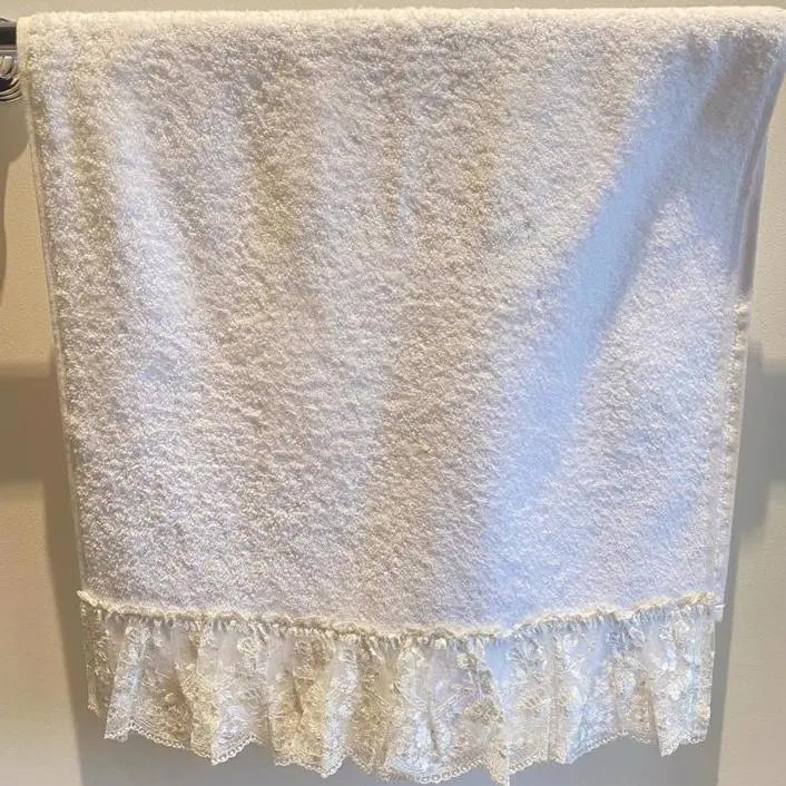 Guest Towel Ninette White Lace - Pieces SA