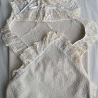 Load image into Gallery viewer, Baby Towel Lace Frame Beige

