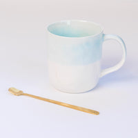 Load image into Gallery viewer, Light Green Winding Cup With Gold Spoon 370ml xccscss.

