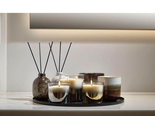 Fragrance Candle White Medium - Pieces SA