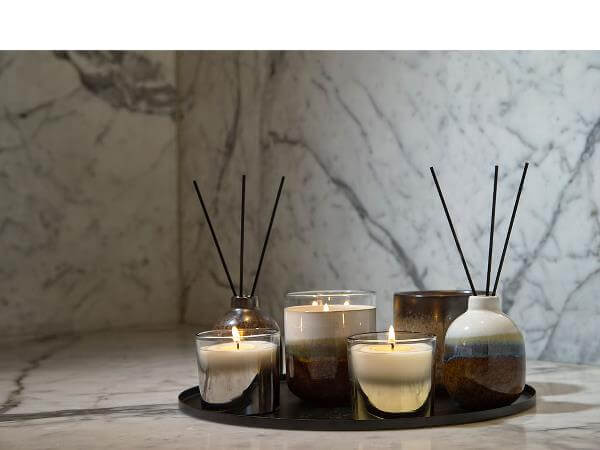 Fragrance Candle White Medium - Pieces SA