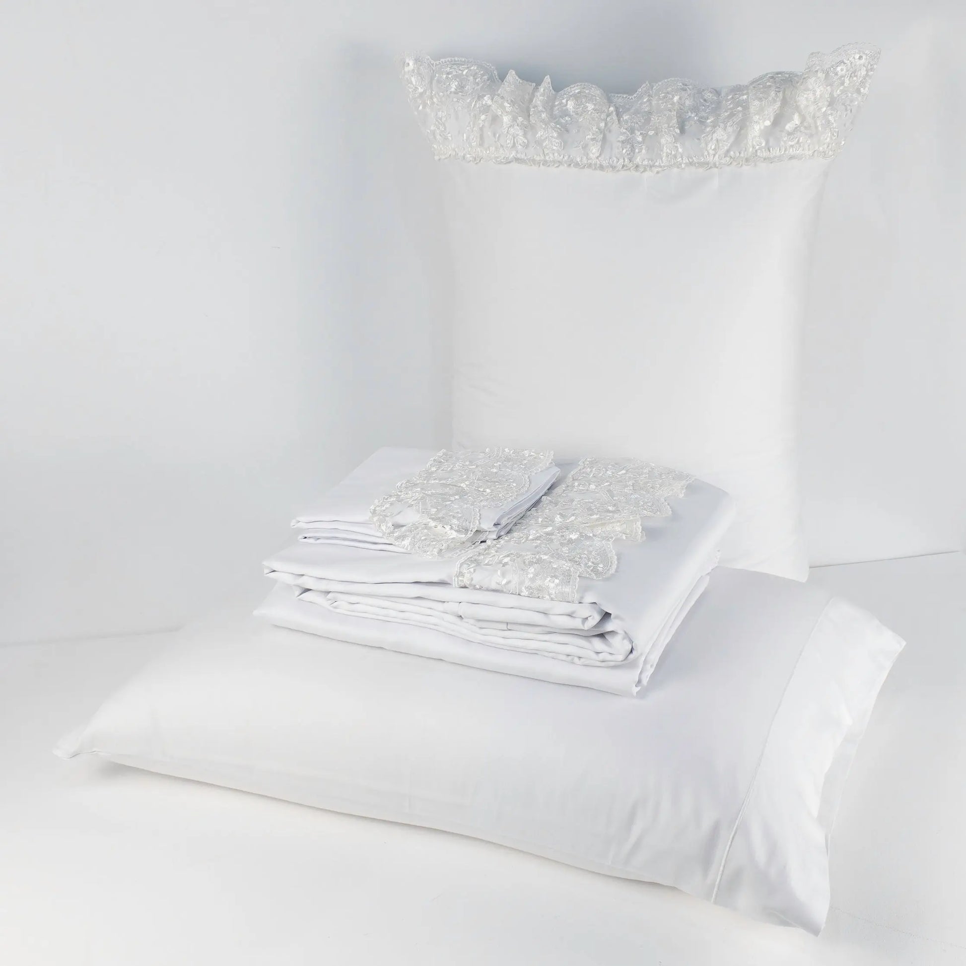 Ninette Bed Set White with White Lace - Pieces SA