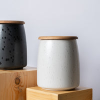 Load image into Gallery viewer, Jar With Lid Matt Cream Bitz Big
