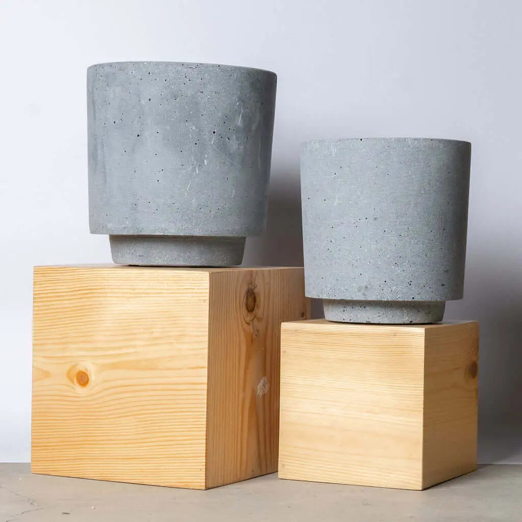 Flowerpot Dark Grey Polystone Small - Pieces SA