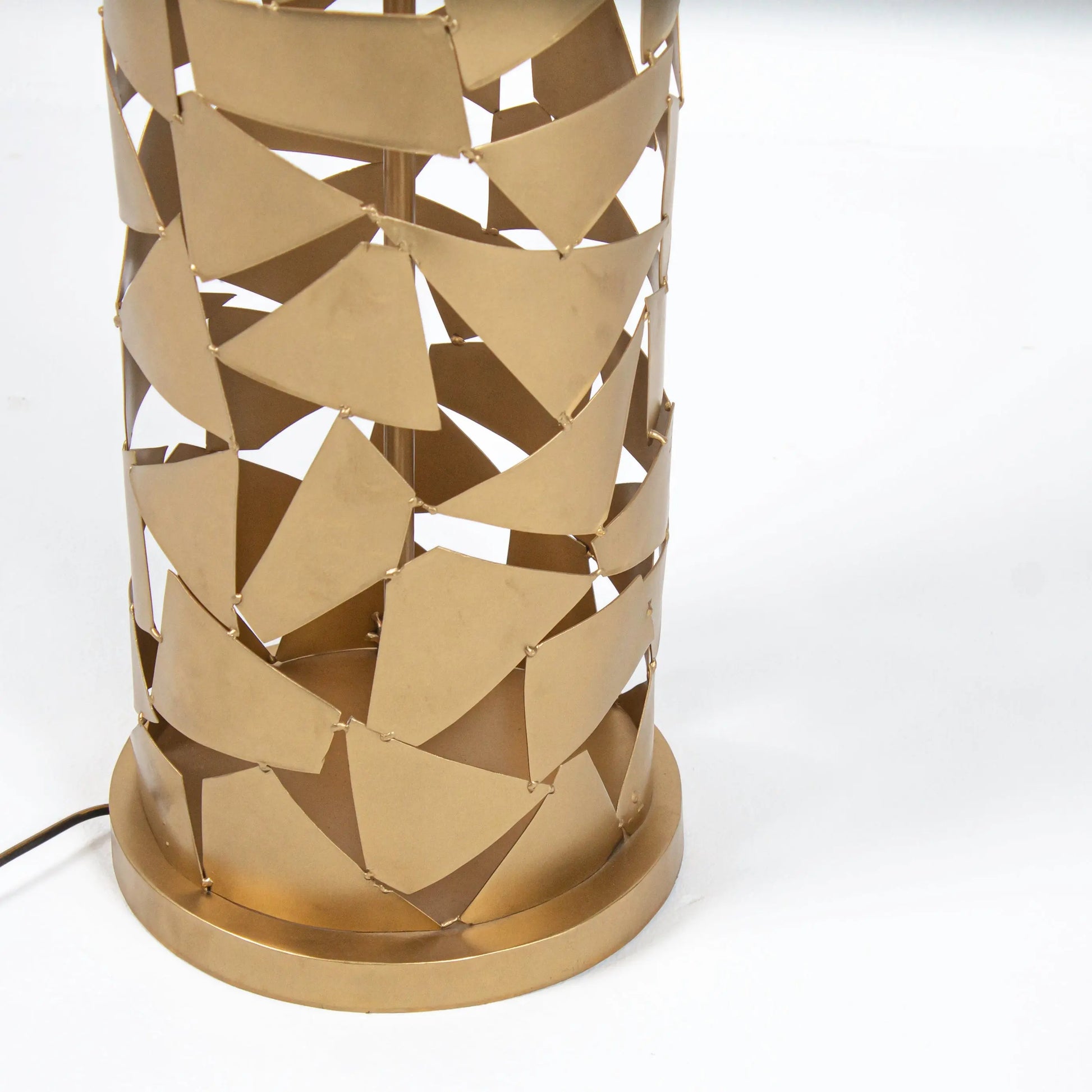 Floor Lamp Abstract Cut Devi