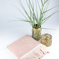 Load image into Gallery viewer, Guest Towel Pink With Chiffon
