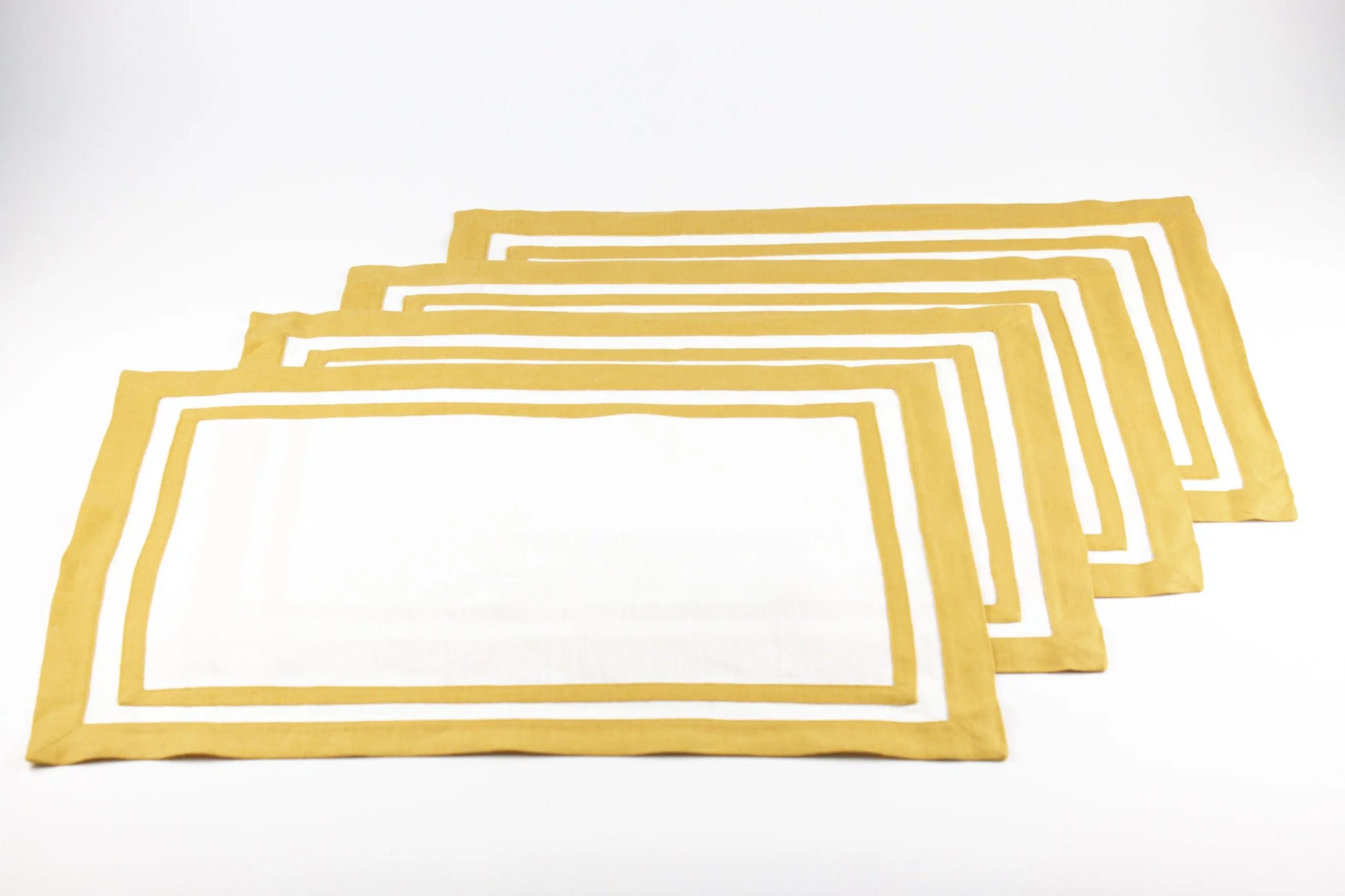 Rec Placemat-Set of 4-Antique Gold - Pieces SA