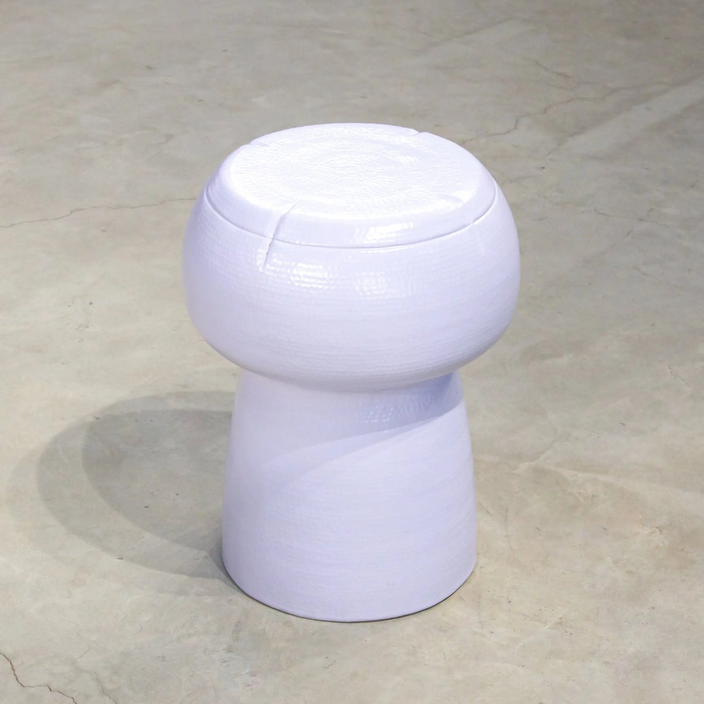 Hummered White-Stool Furniture Pieces 