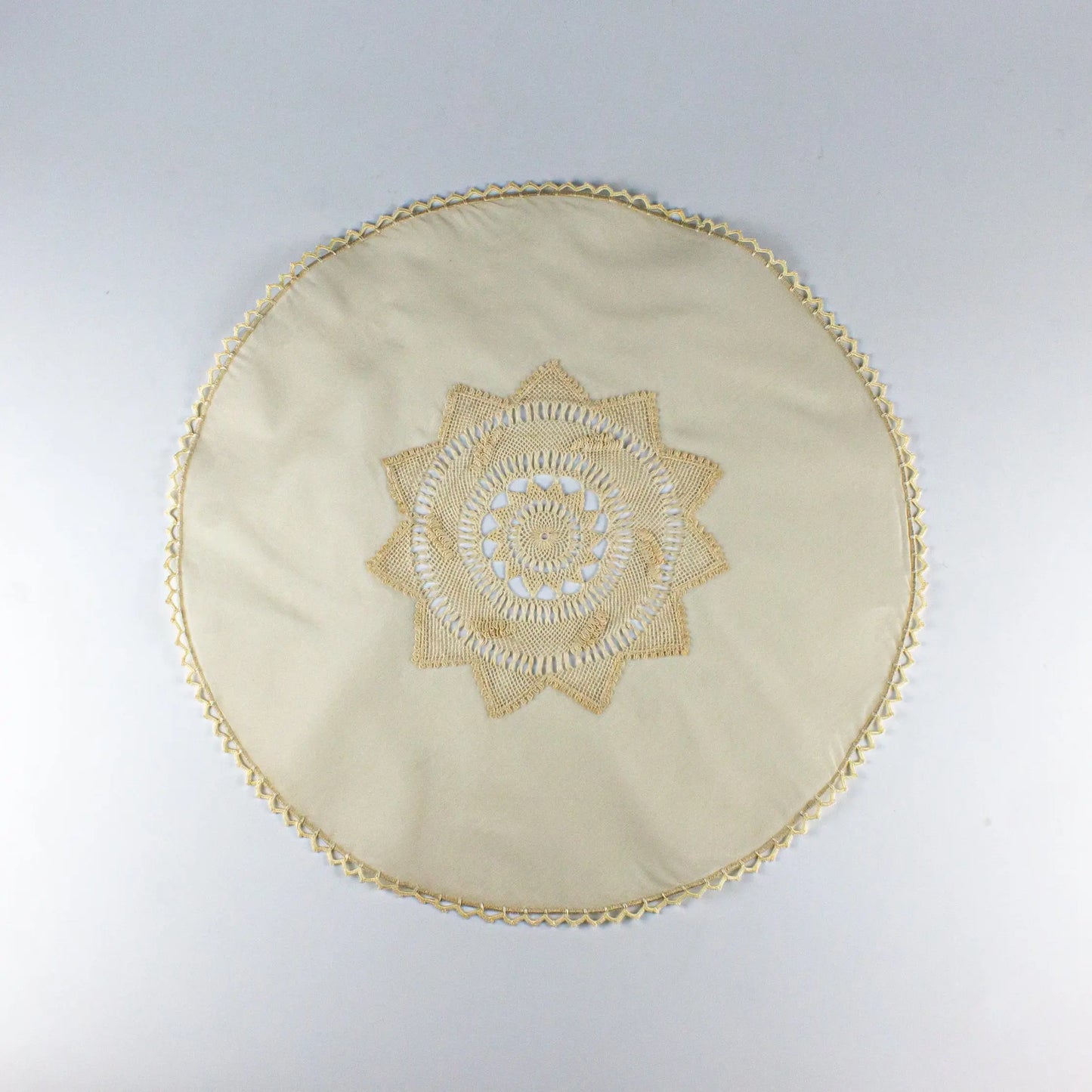 Table Cloth Round with Lace - Pieces SA