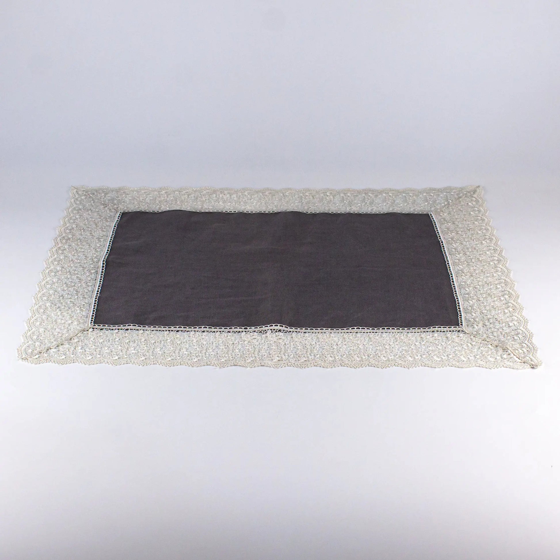 Placemat Linen Gray Lace - Pieces SA