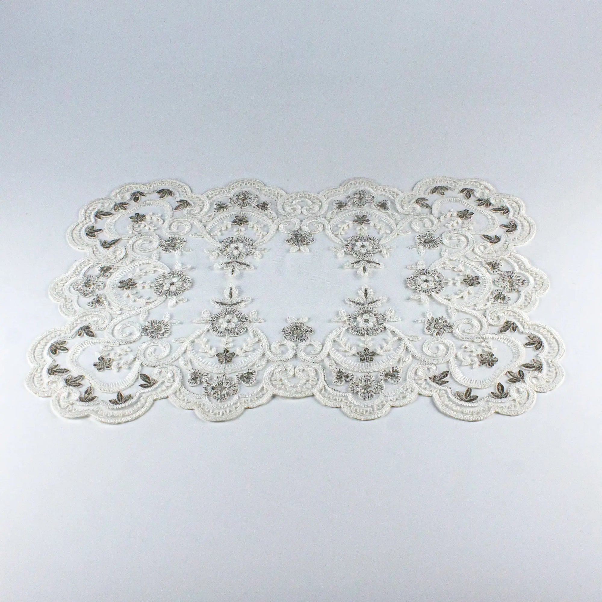 Tray Cloth Net Lace Rectangular Silver - Pieces SA