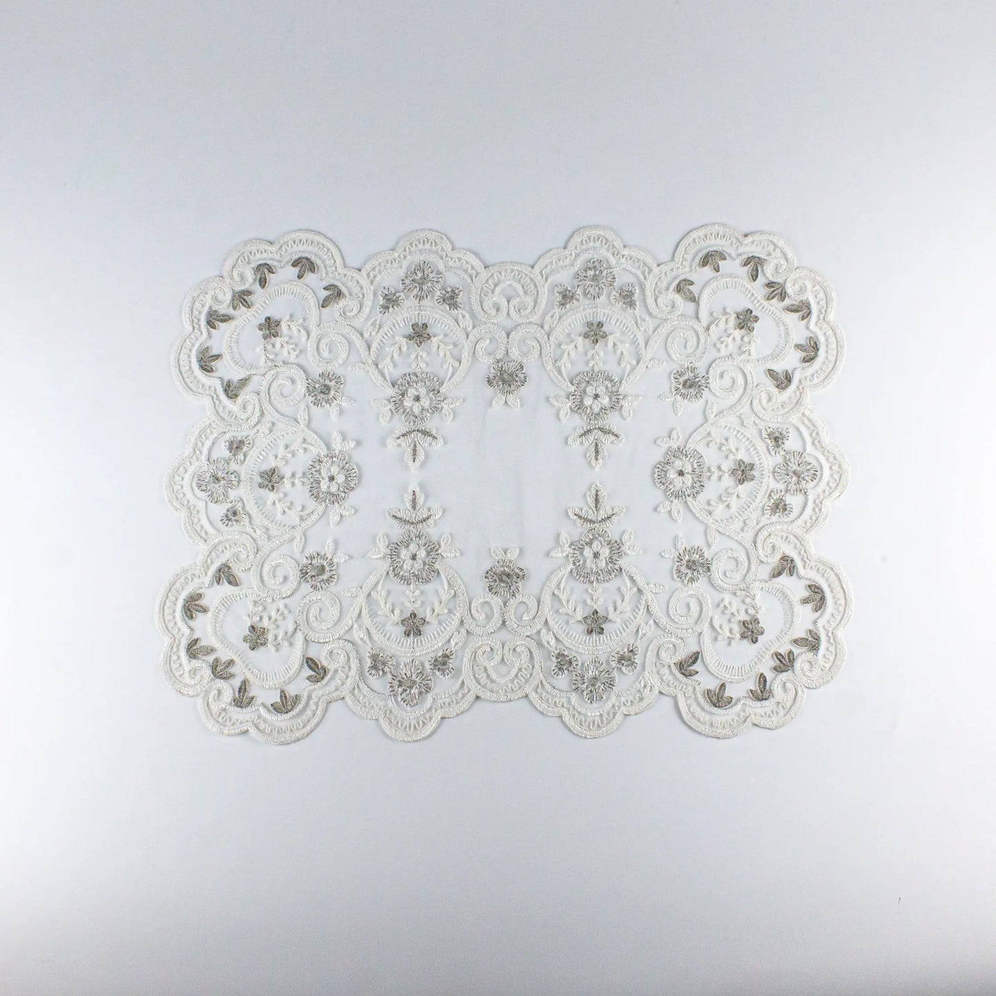 Tray Cloth Net Lace Rectangular Silver - Pieces SA