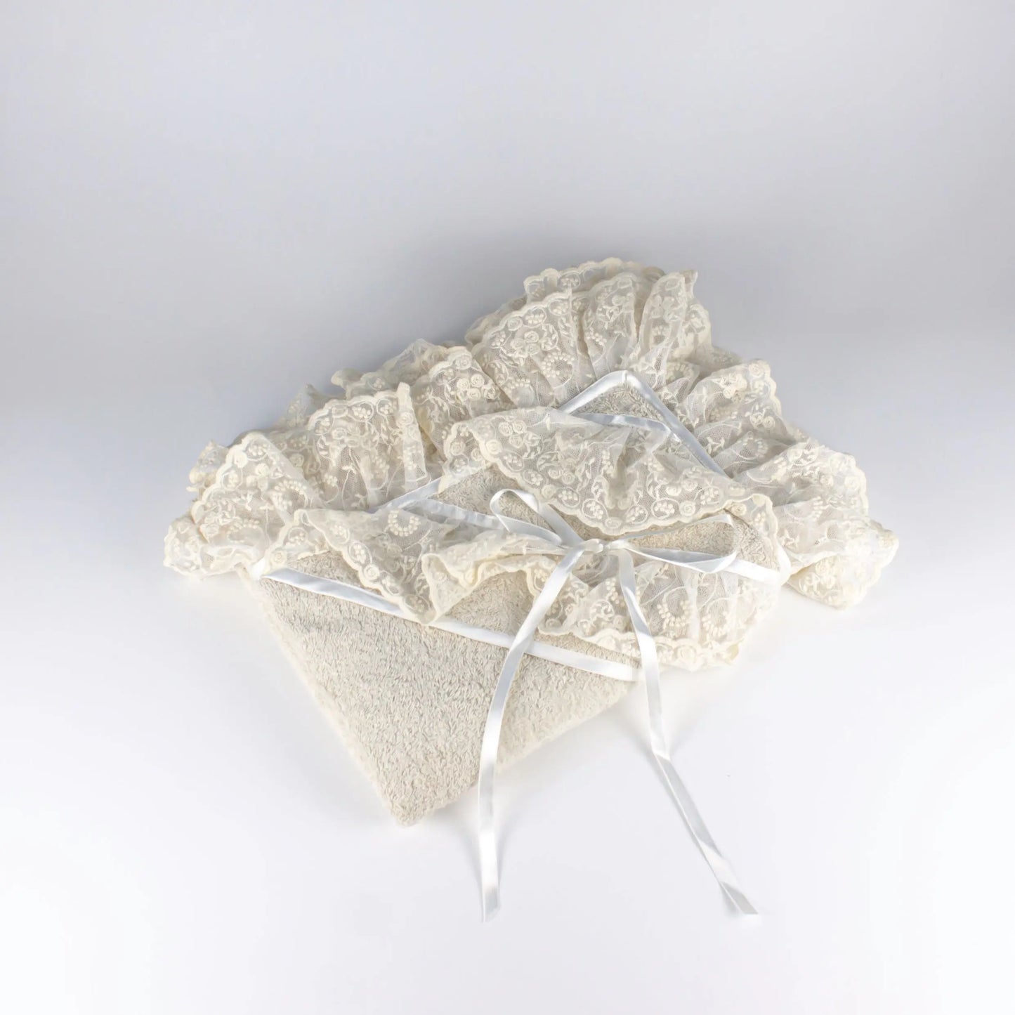 Baby Towel Lace Frame Beige - Pieces SA