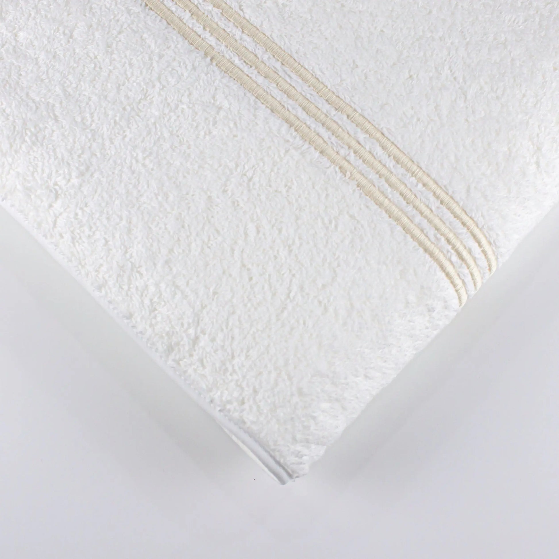 Bath Towel Bel Tempo Ivory - Pieces SA