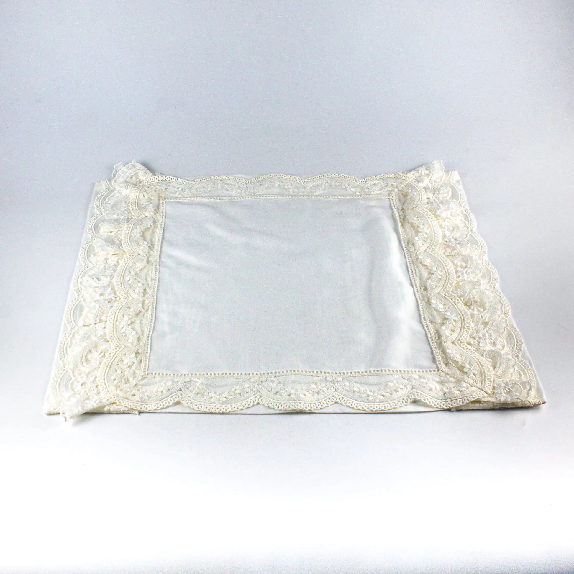 Placemat Off White Lace - Pieces SA