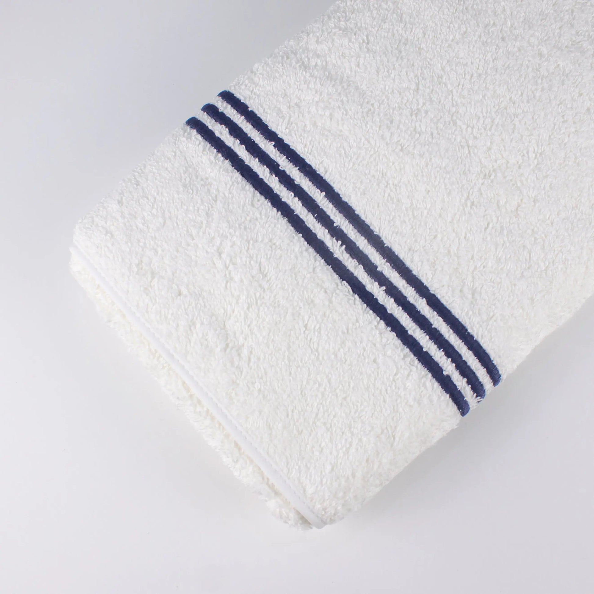 Hand Towel Bel Tempo Navy - Pieces SA