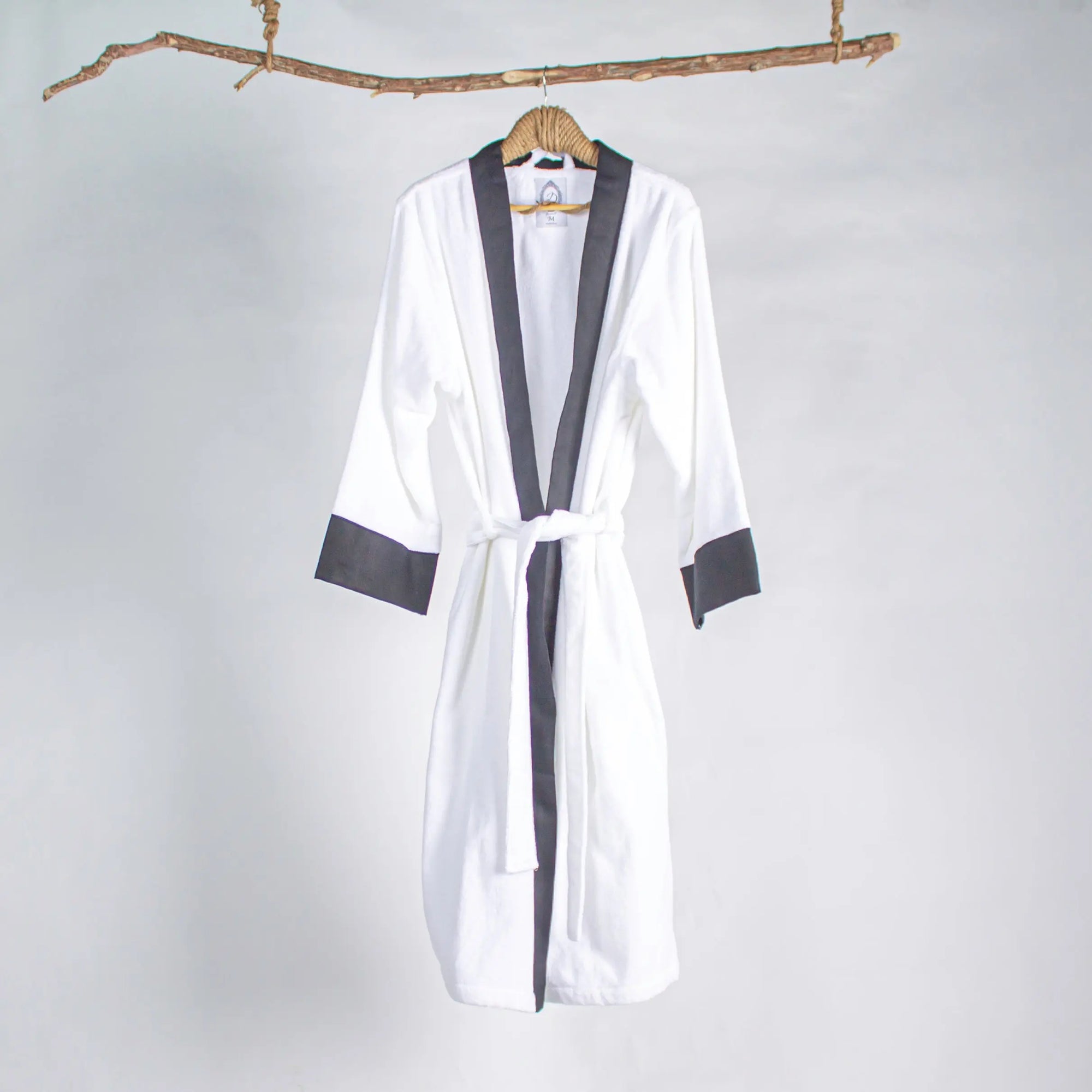 Bathrobe White with Black Lace Medium - Pieces SA