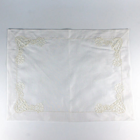 Damasque White Table Mat - Pieces SA